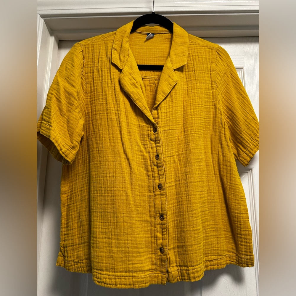 Old Navy Crinkle Gauze Mustard Button-Down Shirt